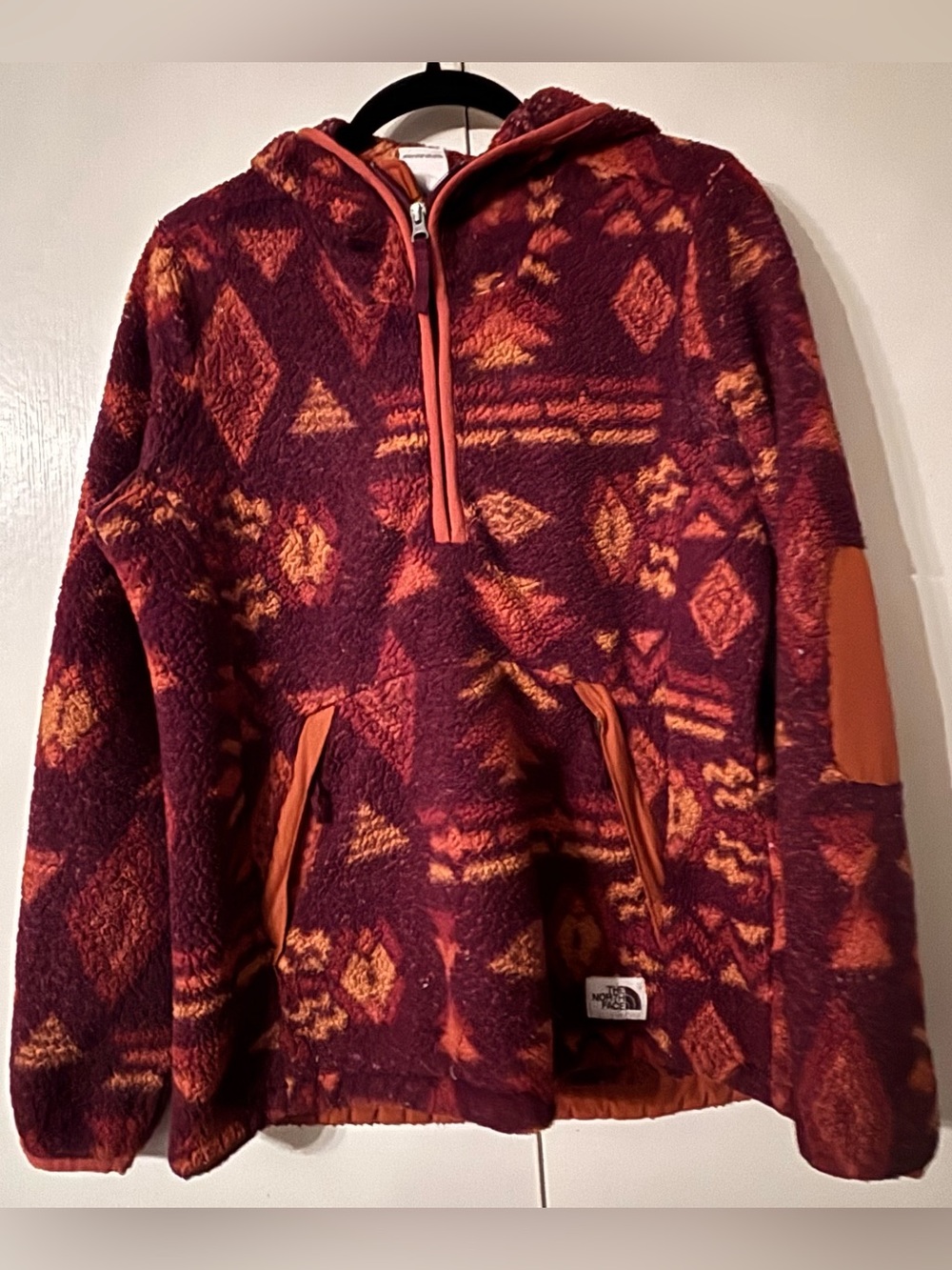 The North Face Women’s Burgundy & Rust Geometric Half-Zip Fleece Hoodie
